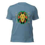 Lion and Gold Text Print Fitted Tee